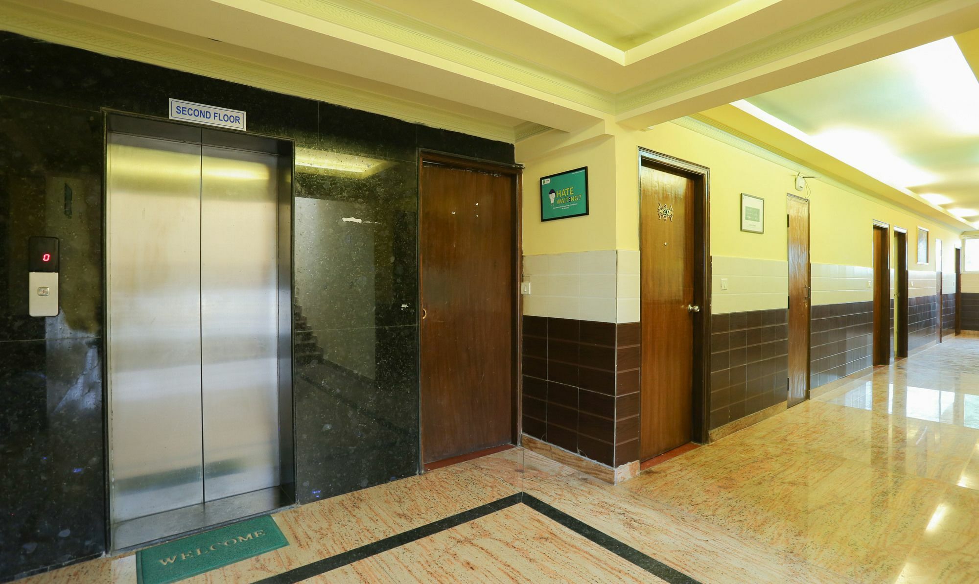 Treebo Trip Grand Regency Hotel Bangalore Exterior foto